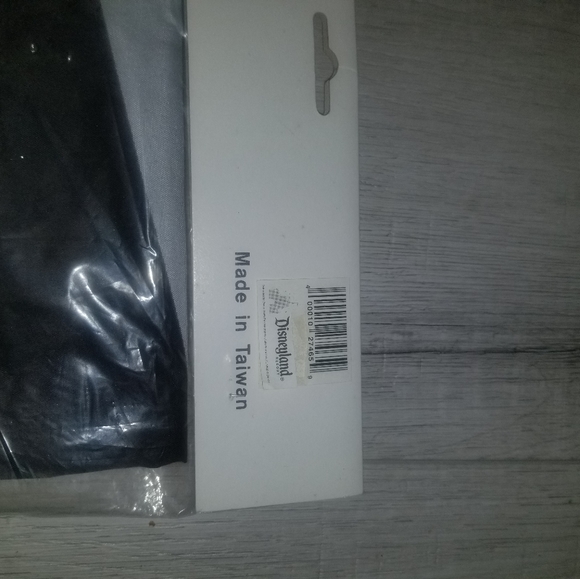 Skull Flag - Picture 4 of 5